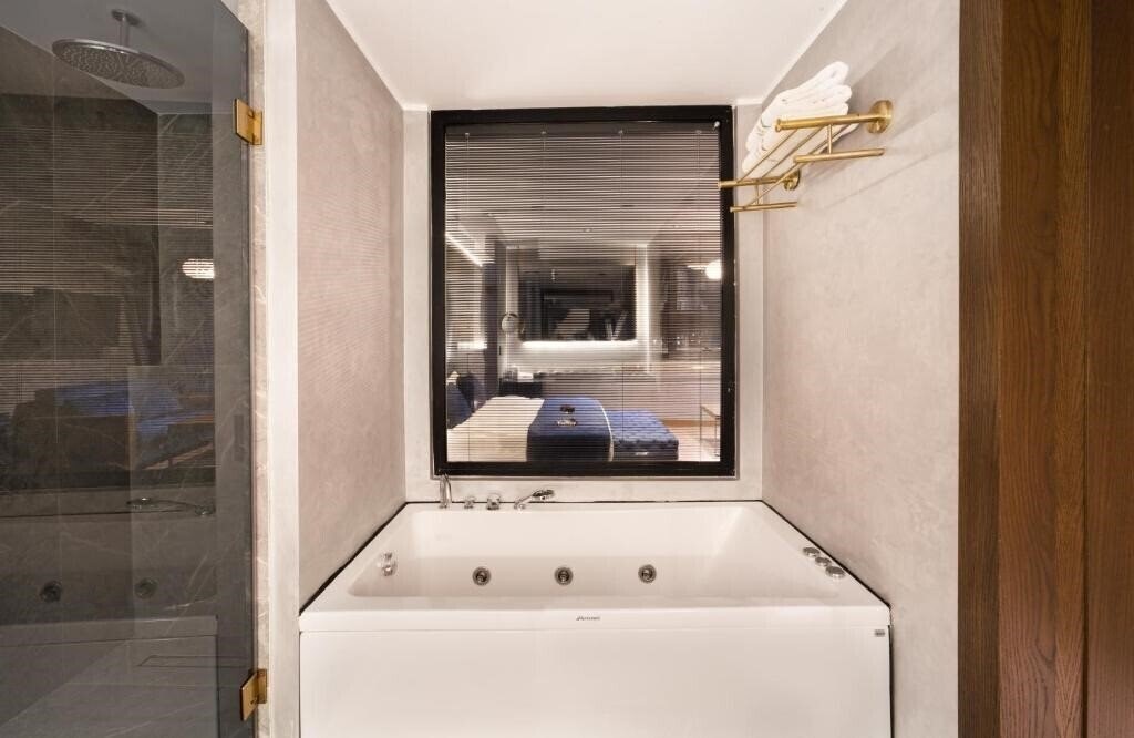 Картинка The Wings Hotel Istanbul 4*