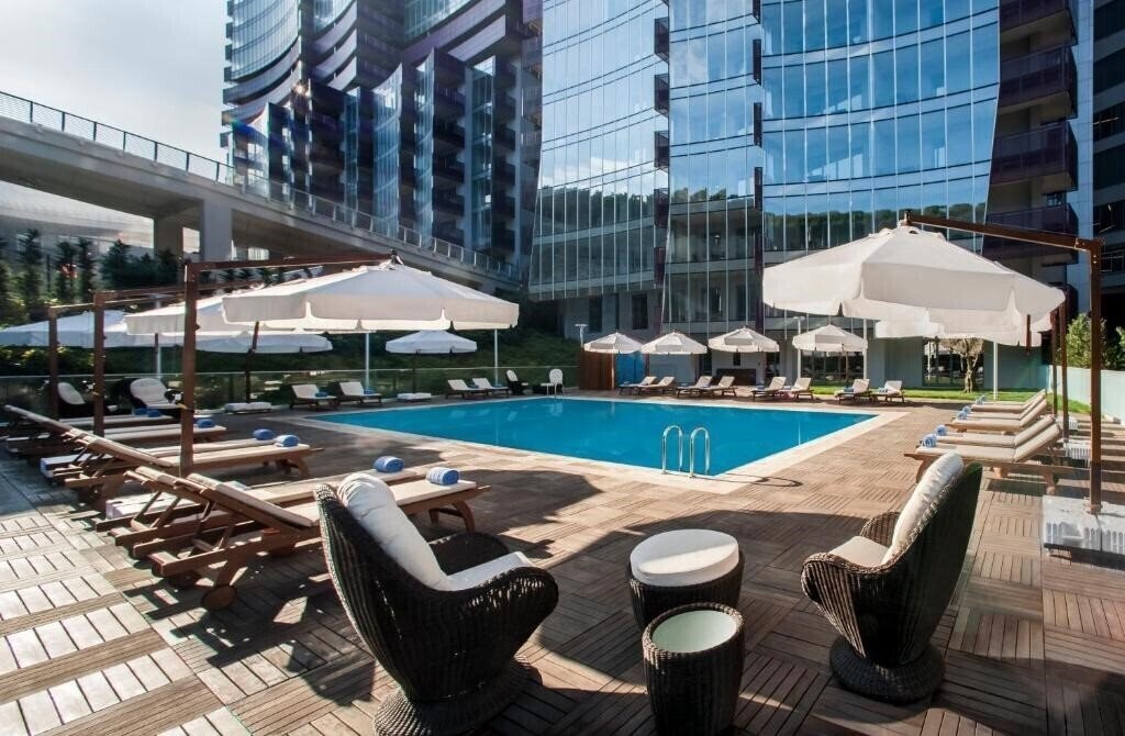 Готель Somerset Maslak Istanbul 4*