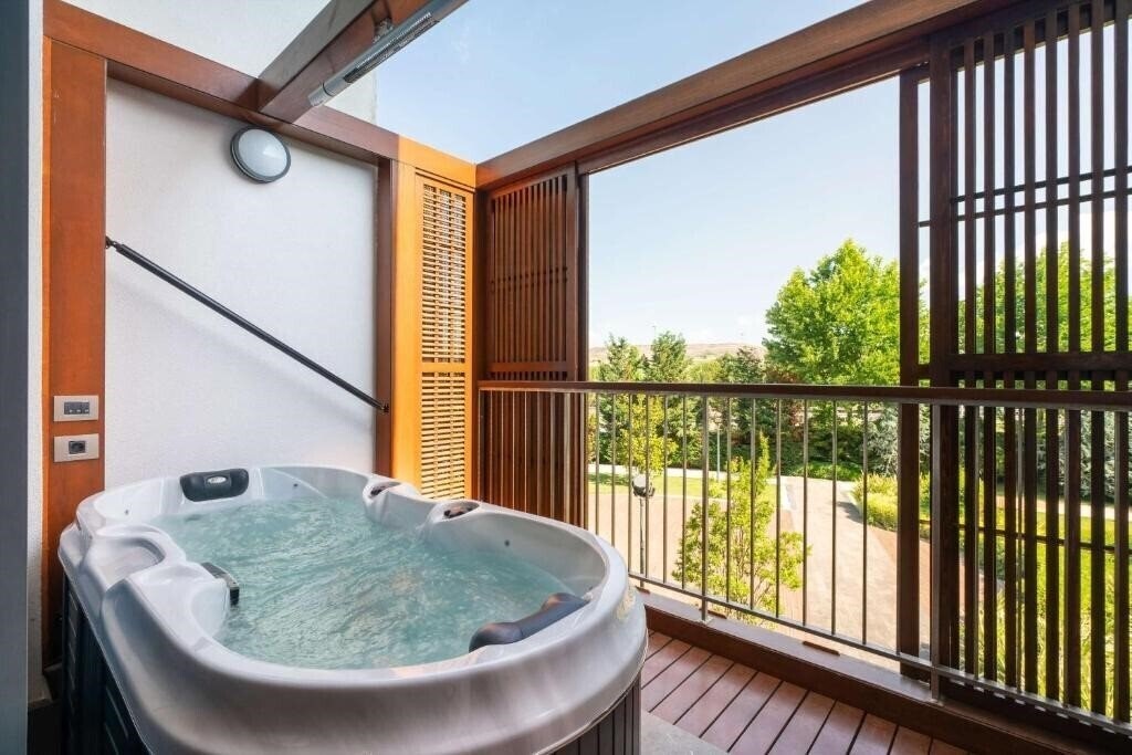 Фото Radisson Blu Hotel & SPA Istanbul Tuzla 5*