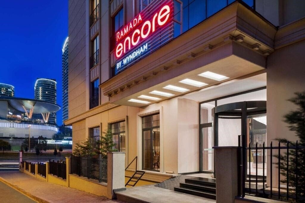 Отель Ramada Encore By Wyndham Istanbul Basin Express 3*