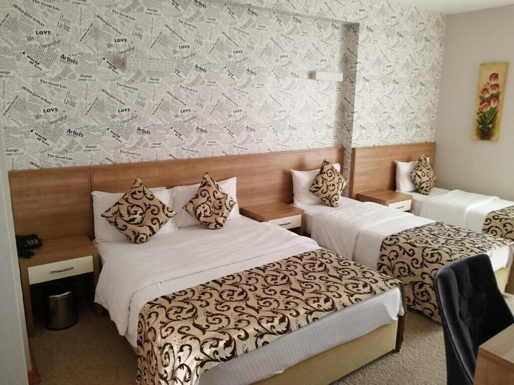 Zdjęcie Nice Royal Hotel 3*