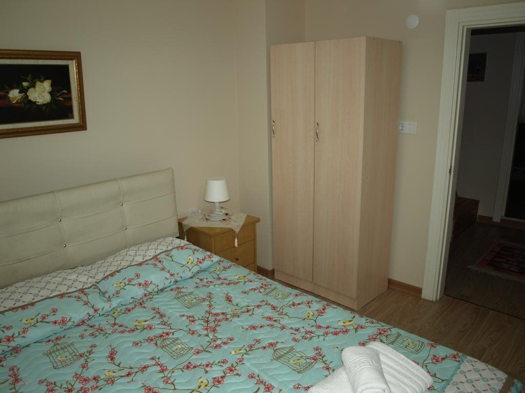 Zdjęcie Midillis Art Apartment 3*