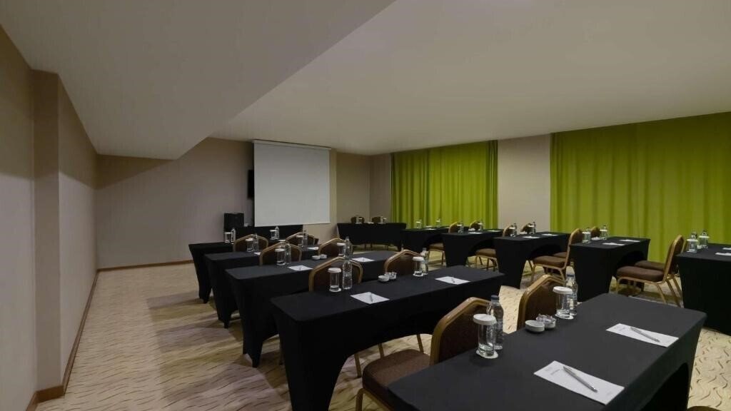 Zdjęcie Park Inn By Radisson Istanbul Asia Kavacik 4*
