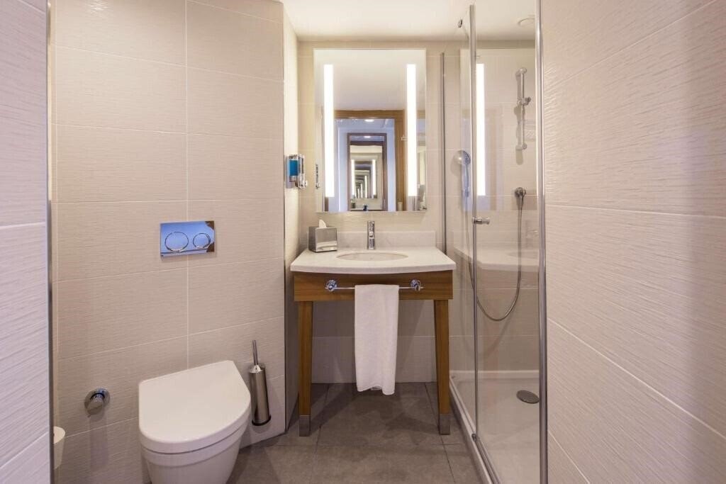 Фотография Hampton By Hilton Istanbul Kurtkoy 4*