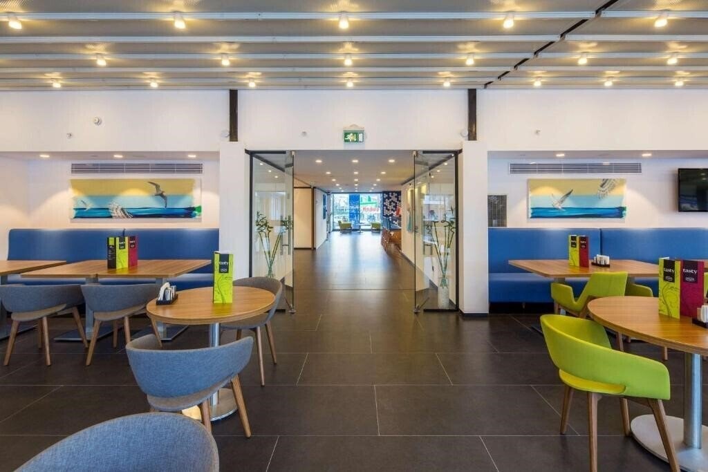 Картинка Hampton By Hilton Istanbul Kurtkoy 4*
