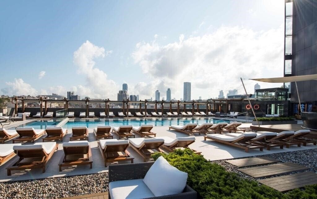 Изображение Hilton Istanbul Bomonti Hotel & Conference Center 5*