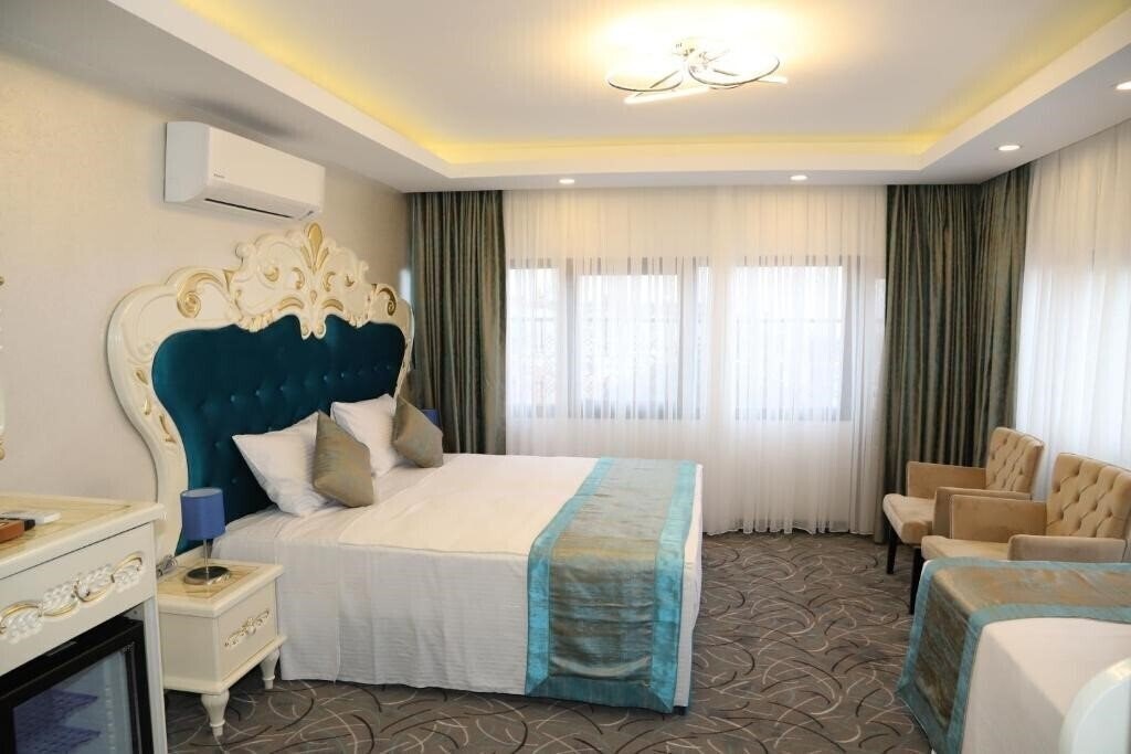 Hotel Grand Kavi Hotel 3*