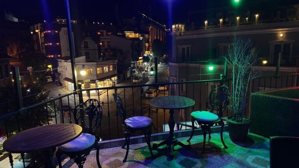 Zdjęcie Hotel Rose Bouquets 3*