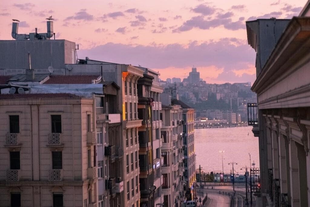 Zdjęcie Felicity Hotel Istanbul (ex. Tarihi Isparta Palas) 3*