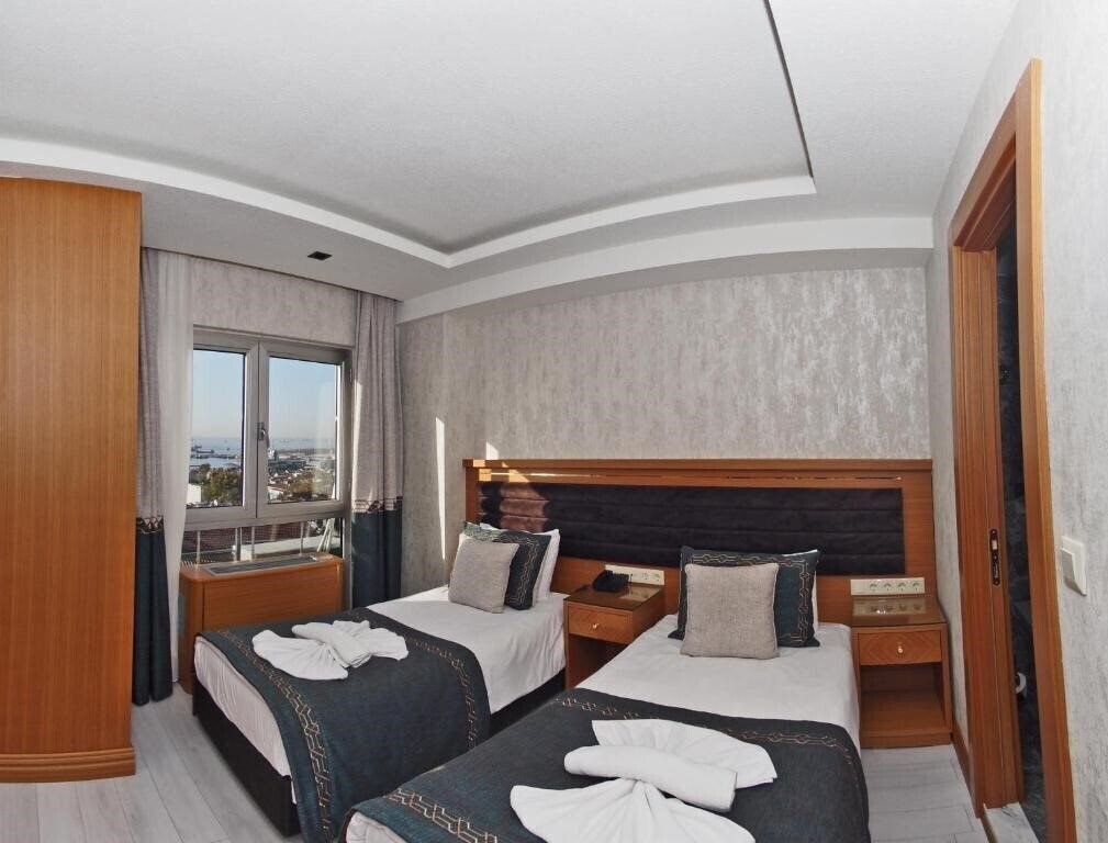 Готель Grand Emir 3*