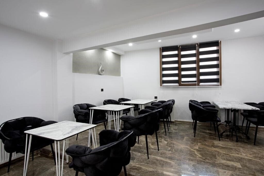 Zdjęcie Carvan Hotel 3*