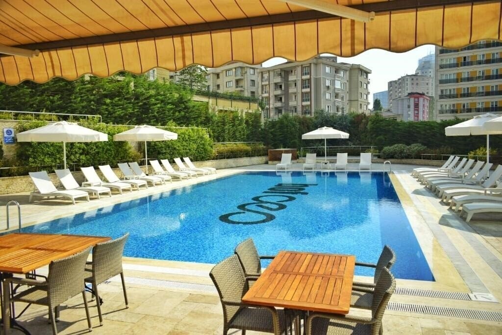 Отель Bof Hotels Ceo Suites Atasehir 5*