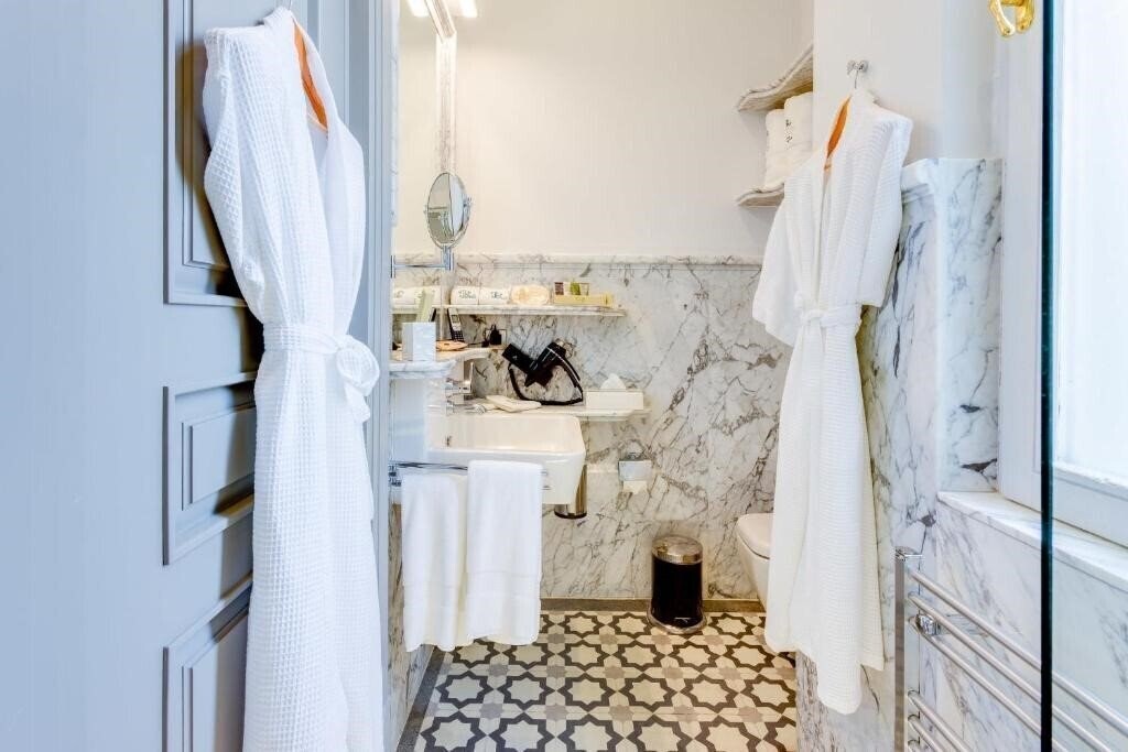 Фотографія Ravouna 1906 Suites 4*