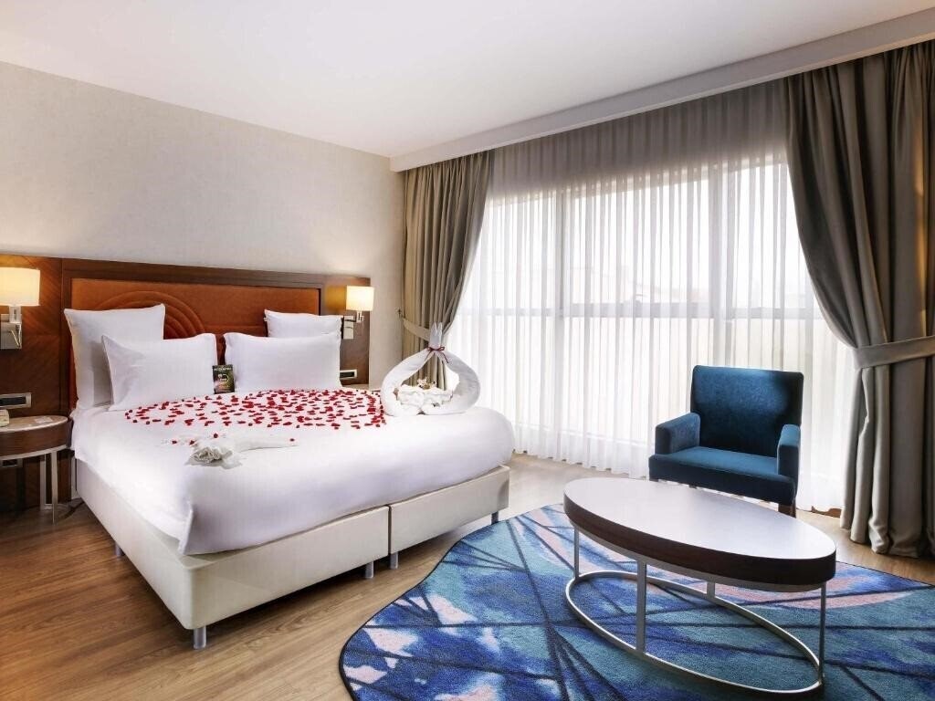 Zdjęcia Mercure Istanbul Bakirkoy (ex. Blue Regency) 4*