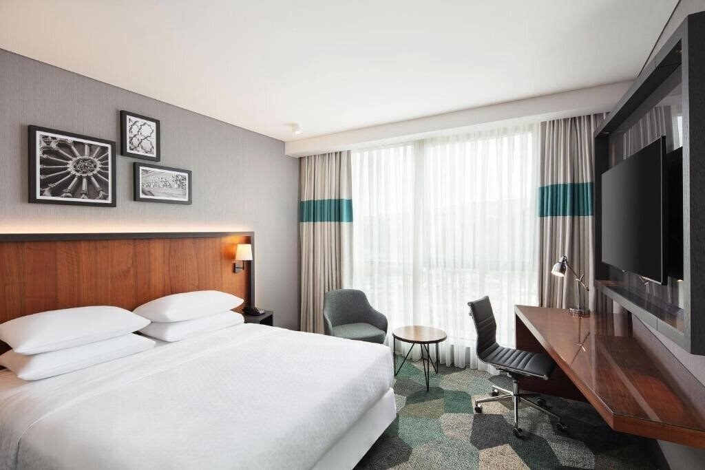 Hotel Four Points By Sheraton Istanbul Kagithane 4*