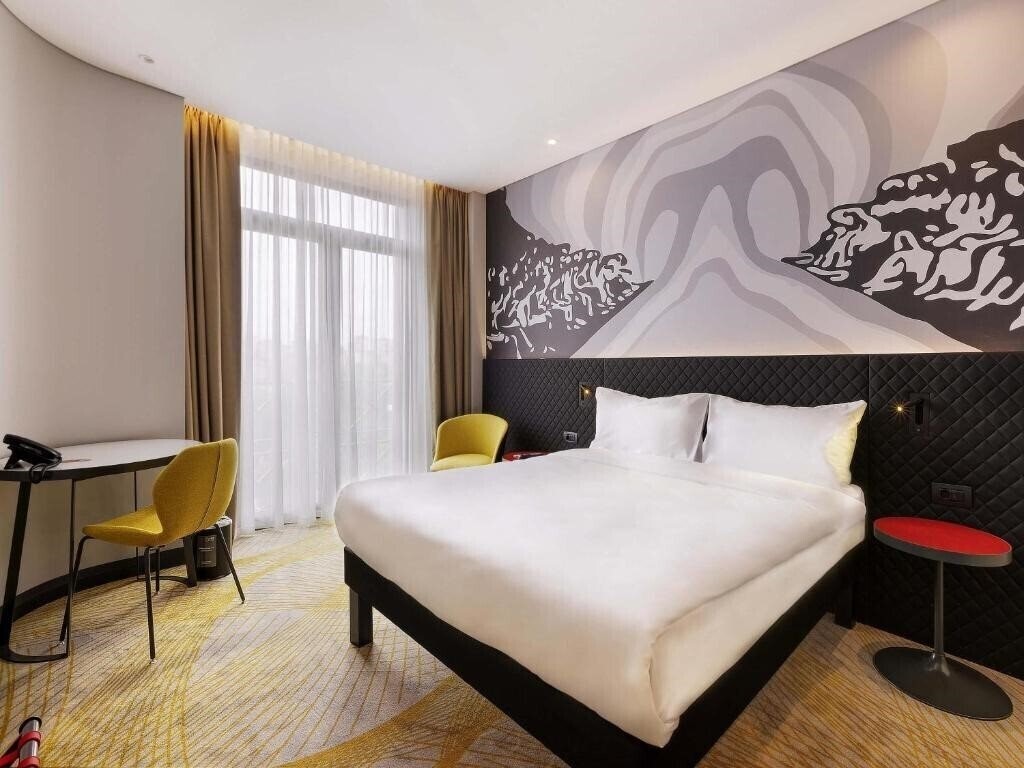 Фото Ibis Styles Istanbul Merter 4*