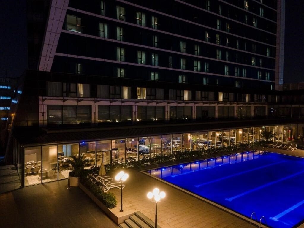 Картинка Windsor Hotel & Convention Center 5*