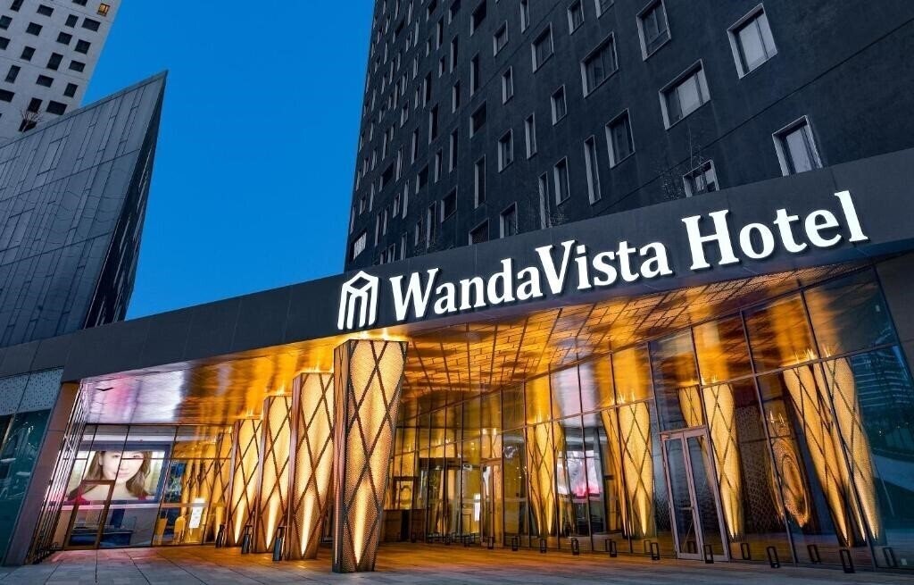 Отель Wanda Vista Istanbul 5*