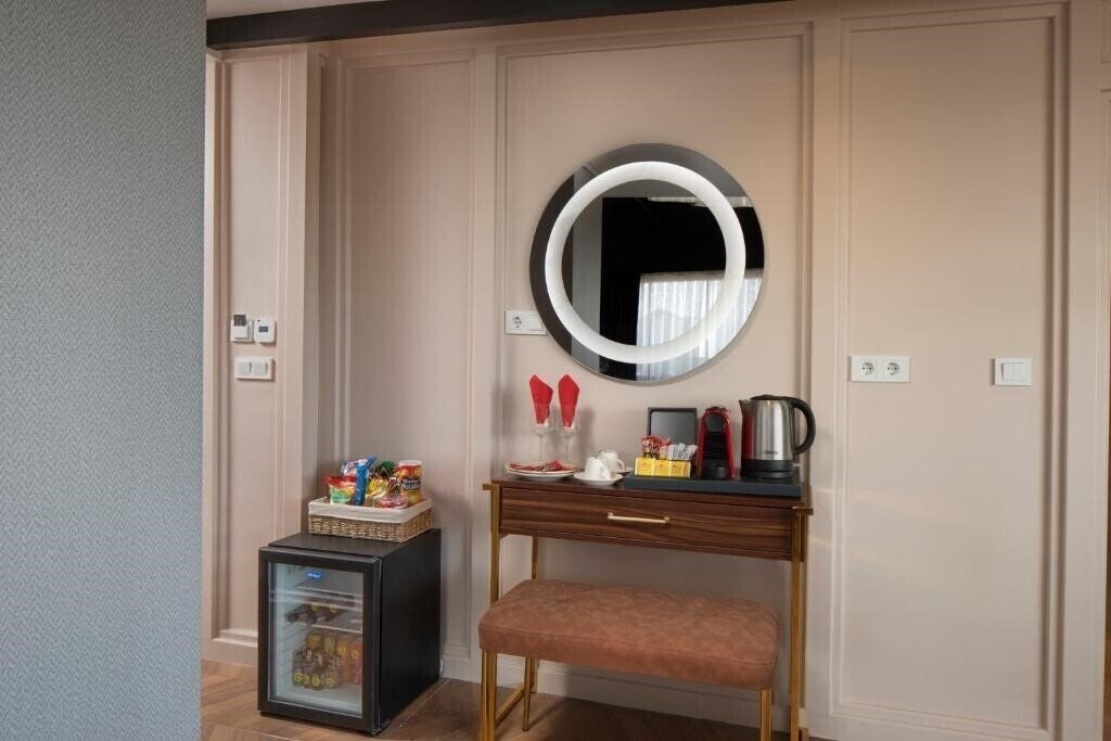 Zdjęcie Walton Gardens Pera Hotel 3*