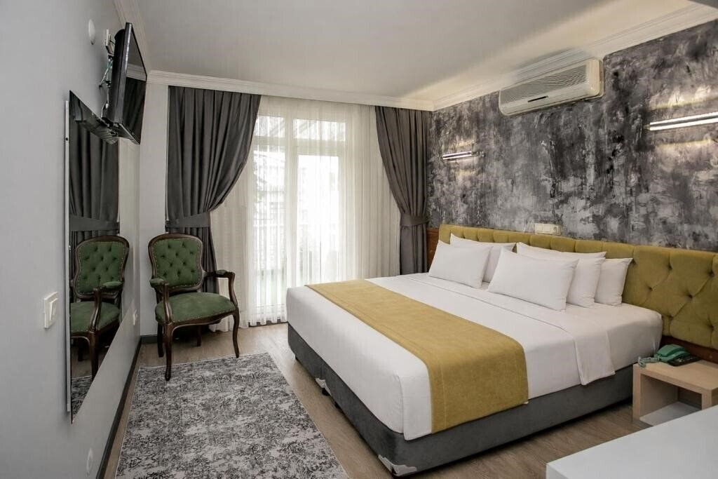Zdjęcie Hotel Pera Capitol 3*