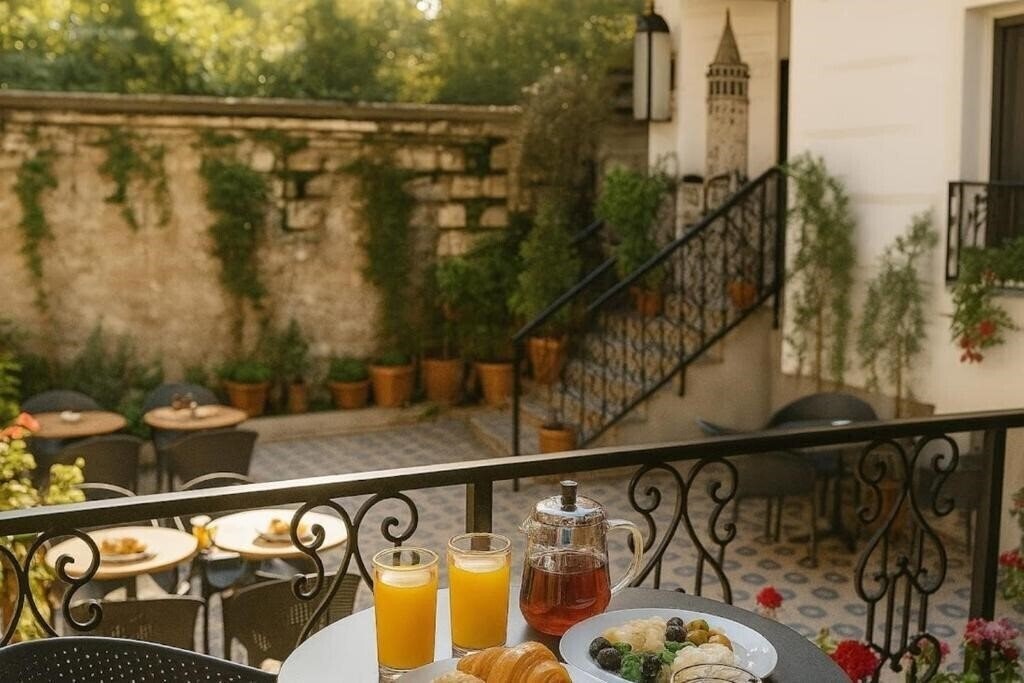 Отель Imagine Hotel 4*