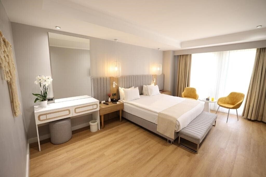 Картинка Nova Plaza Prime Hotel (ex. Sundance Hotel Istanbul, Holiday Inn Istanbul Airport Hotel) 5*