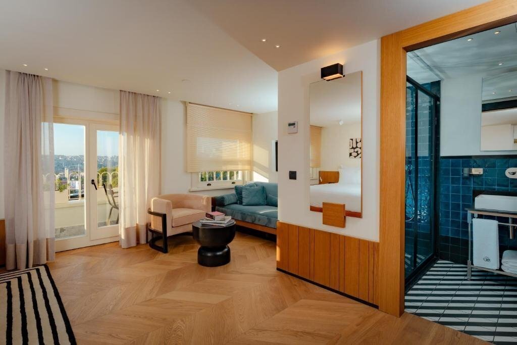 Фотография The Gift Hotel 4*