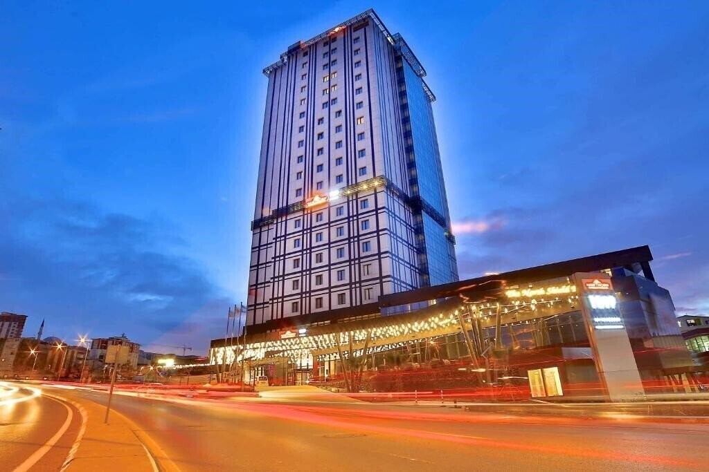 Hotel Tryp By Wyndham Istanbul Basin Ekspres (ex. Istanbul Airport) 5*