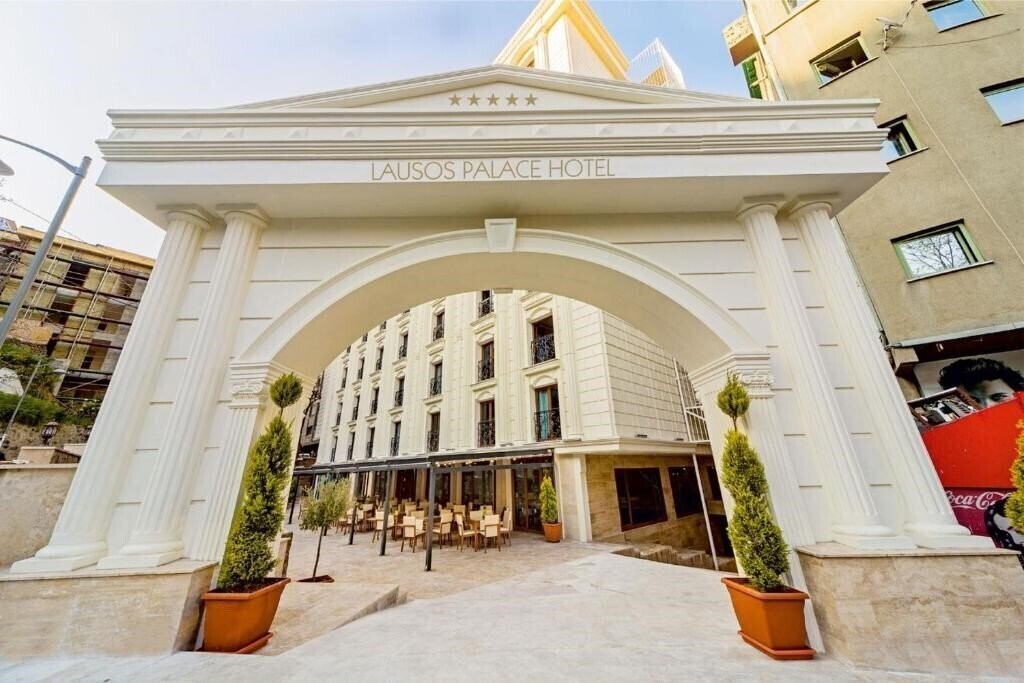 Отель Lausos Palace Hotel (ex. Lausos Palace Sisli) 5*