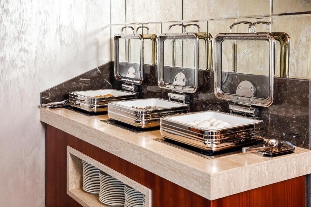 Фотография Manors Hotel 4*