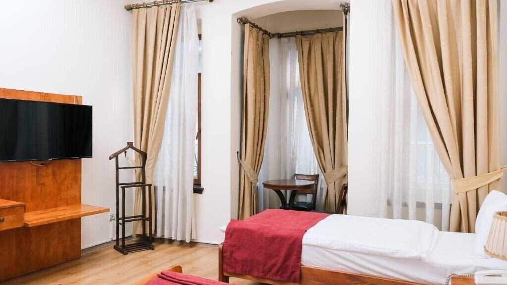 Hotel Istanbul Irish Hotel (ex. Shamrock) 3*