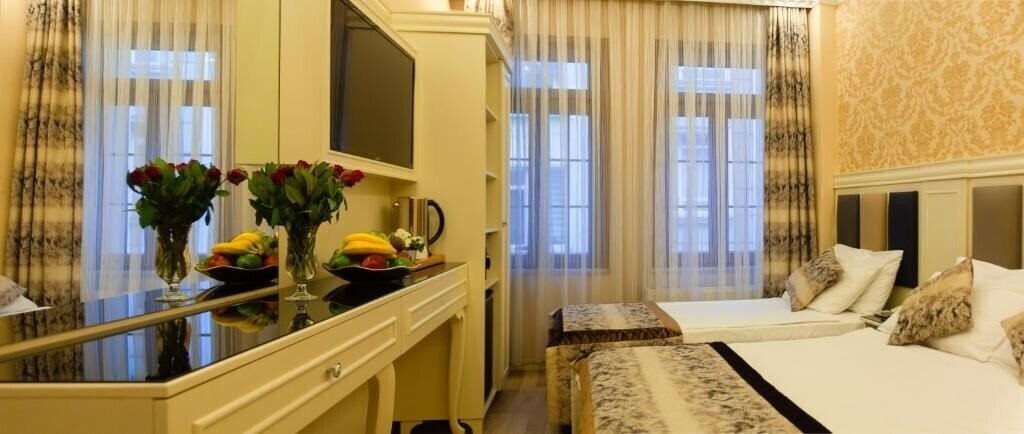 Фотографія Grand Best Nobel Hotel 2 Istanbul (ex. Best Nobel Hotel 2 Aksaray Istanbul, Best Nobel Hotel Old Town) 3*