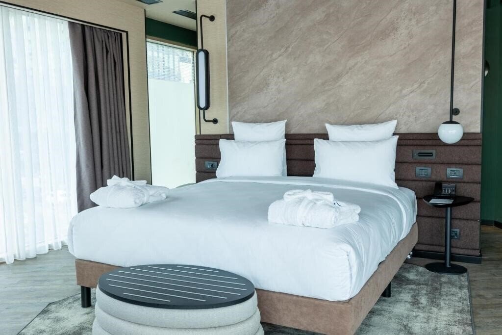 Фотографія Novotel Istanbul Bomonti 5*