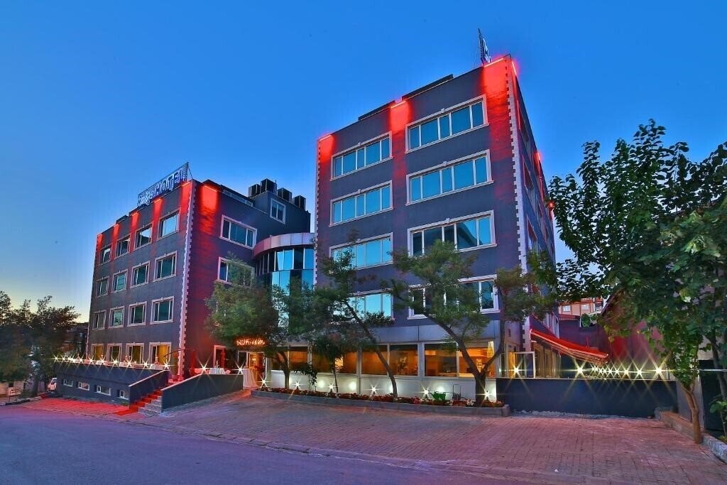 Hotel The Hera Premium Hotels (ex. Arca Suite) 4*