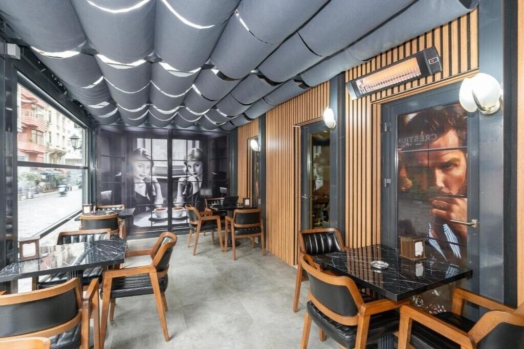 Zdjęcie Crestium Taksim Prive & SPA Hotel (ex. Nova Plaza Boutique Hotel & SPA) 4*