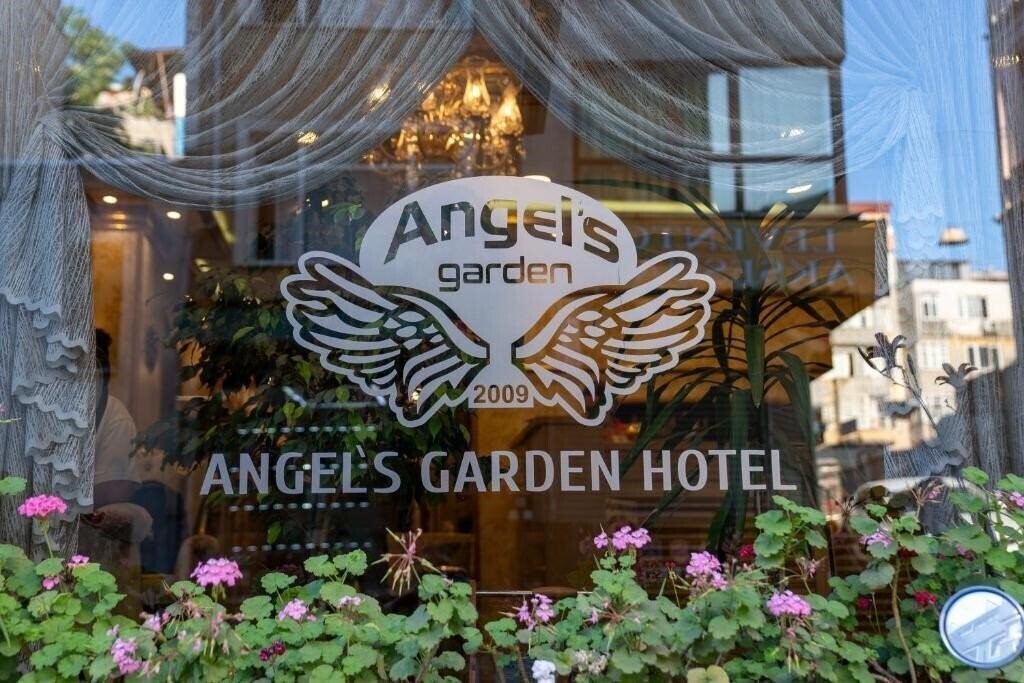 Zdjęcia Angels Garden Hotel 3*