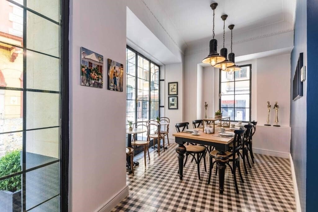 Zdjęcie Petros Hotel (ex. Petros Hotel Boutique, Odda Hotel Istanbul) 3*