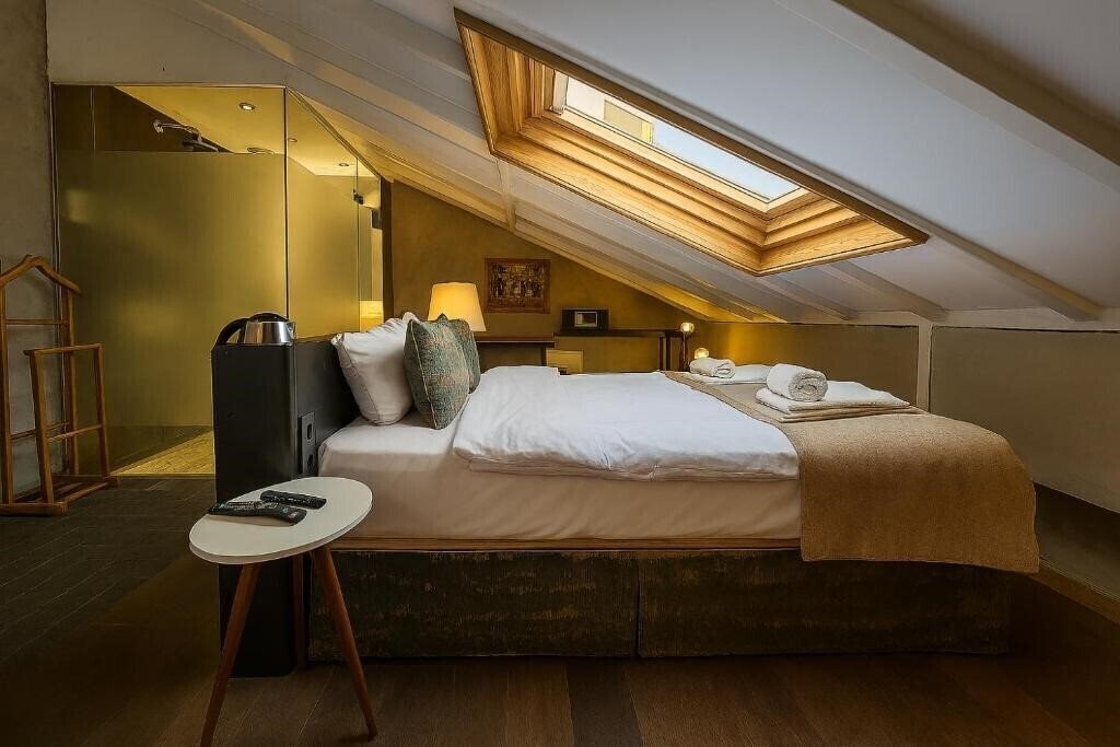 Zdjęcie Aleksandr Pera Hotel 4*