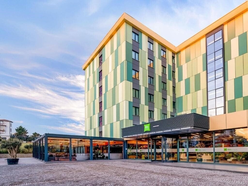 Отель Ibis Styles Istanbul Kurtkoy 4*