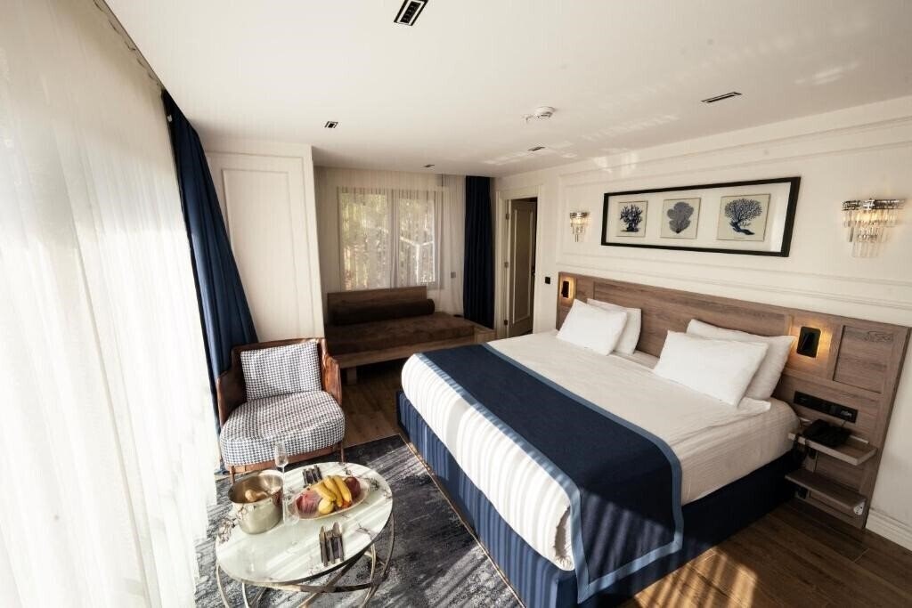 Фотографія Mona Bosphorus Hotel (ex. The Search) 4*