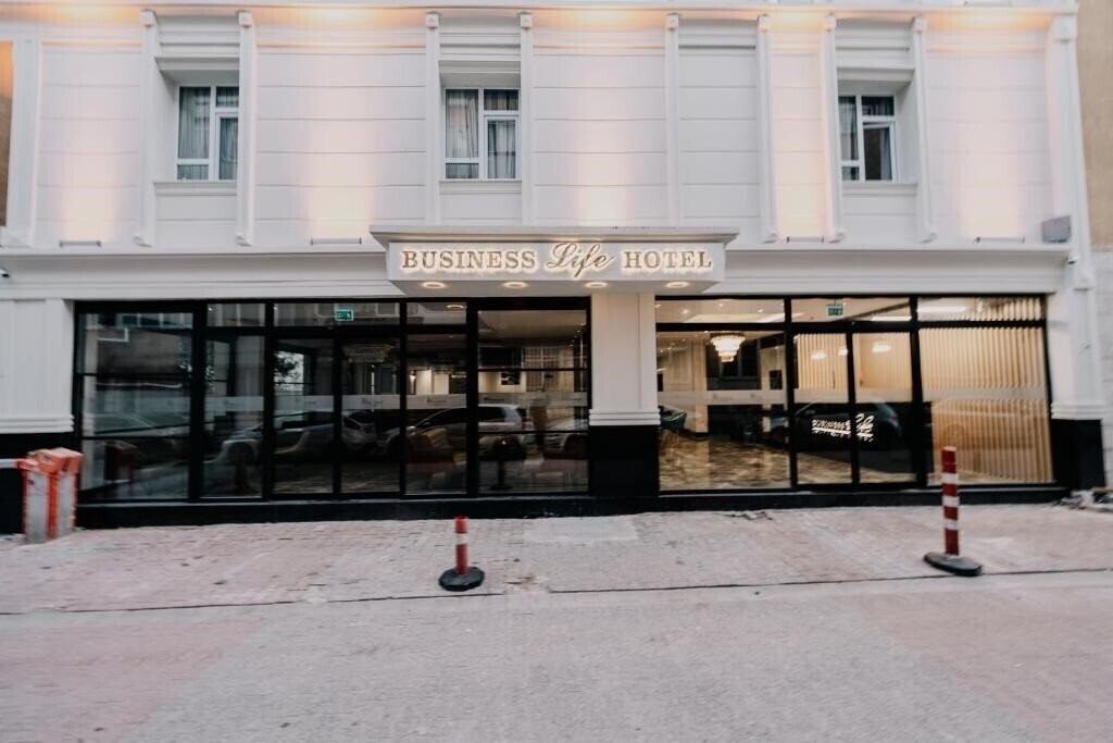 Zdjęcie Business Life Hotel & SPA Bakirkoy 3*