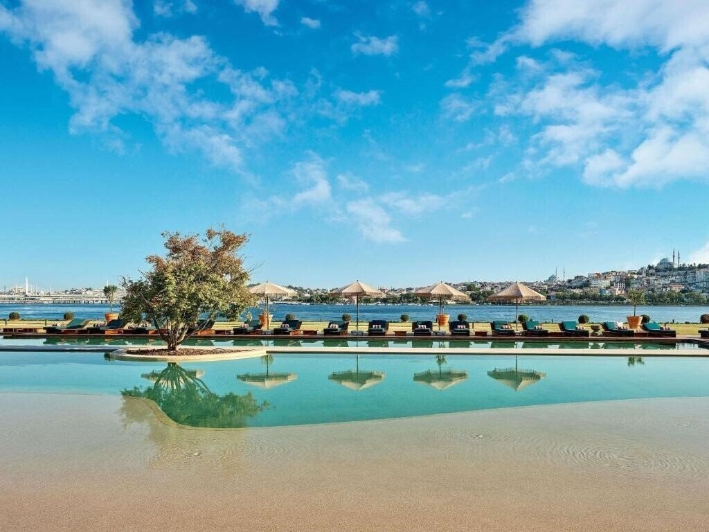 Hotel Aliee Istanbul 5*