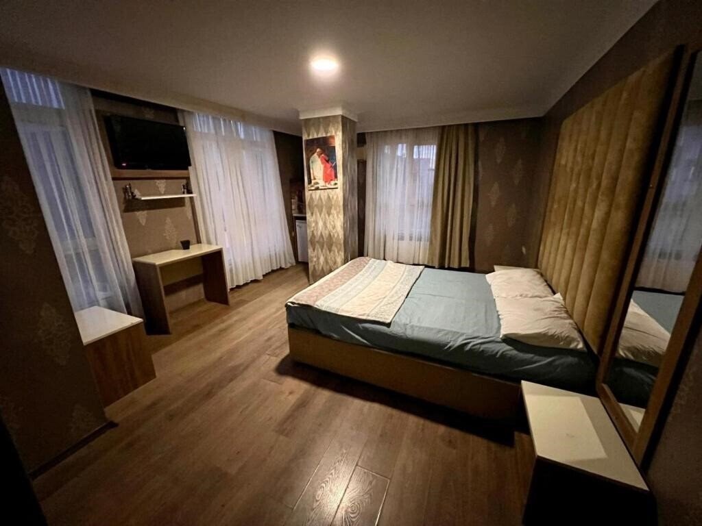 Zdjęcia Camellia Suit Hotel 3*