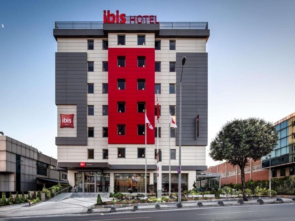 Hotel Ibis Istanbul West 3*