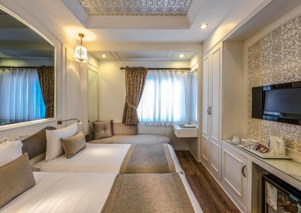 Готель Yasmak Sultan Hotel 4*