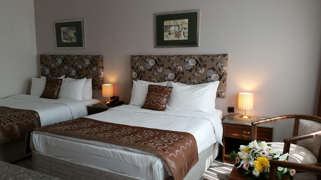 Zdjęcia Adela Hotel 4*