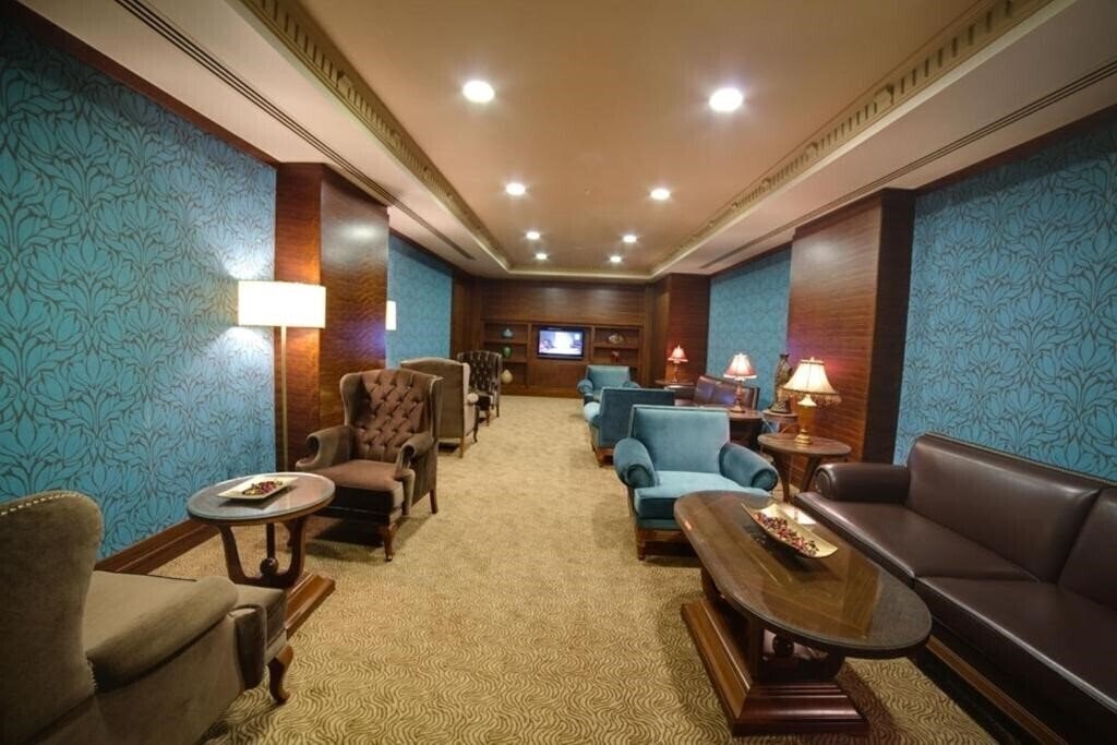 Zdjęcie Oran Hotel 4*