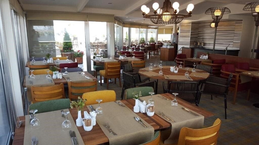 Obraz Taksim Gonen 4*