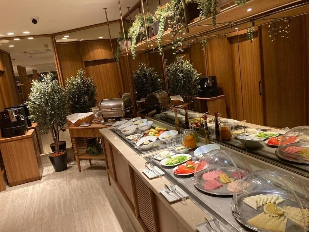 Obraz Housez Suites & Apartments 4*