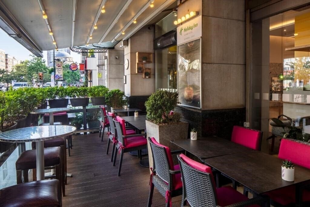 Zdjęcie Holiday Inn Istanbul Sisli (ex. Holiday Inn Sisli, Holiday Inn Istanbul Sisli by IHG) 5*